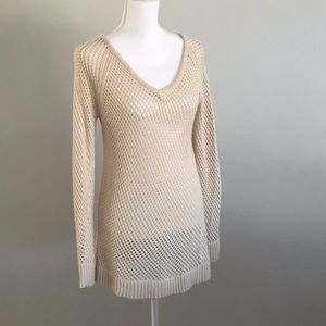 3/$15 👾 Urban outfitters BDG sweater. Size large